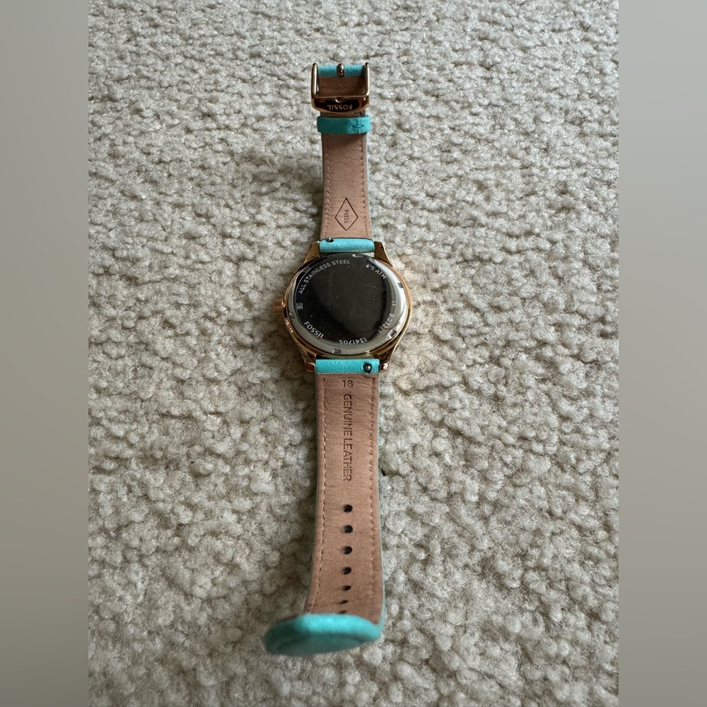 Fossil Watch - Picture 4 of 10